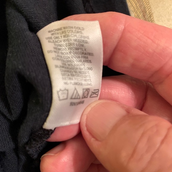 DONATED Men’s Boston Bruins tee shirt - Picture 4 of 6